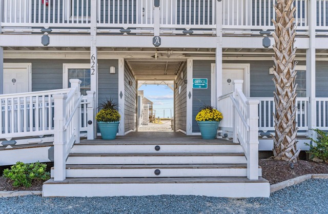 Loggerhead Inn & Suites