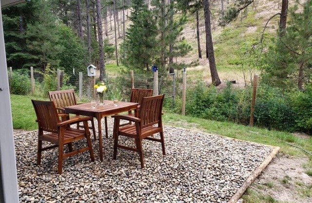 Lone Wolf Lodge in Wallowa-Whitman National Forest