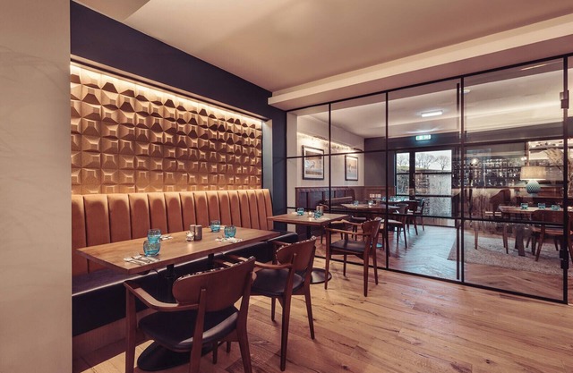 Longlands Inn and Restaurant