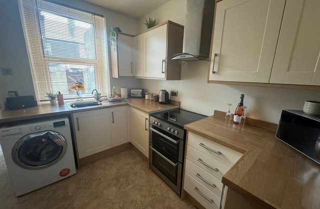 Lonsdale Terrace - 2 Bedroom House