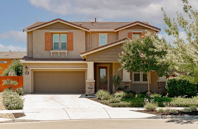 Looking For A Nice Clean Space to Kick Back. STOP HERE!