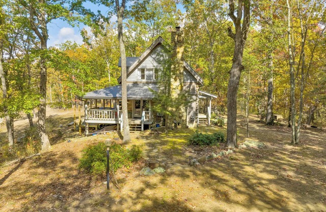 Lookout Mountain Cabin on 47 Acres with Waterfalls & Trails