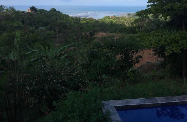 Los Loros 2: 1 BDR Casita with Ocean View