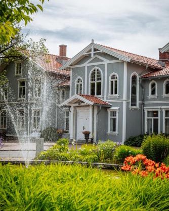 Losby Gods Manor