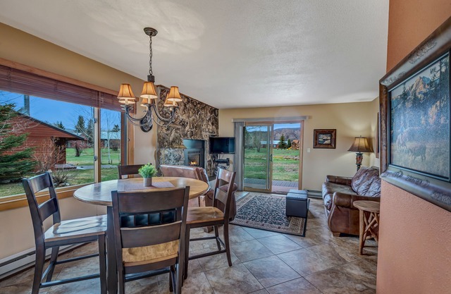 Lost Dog - Cozy home away from home