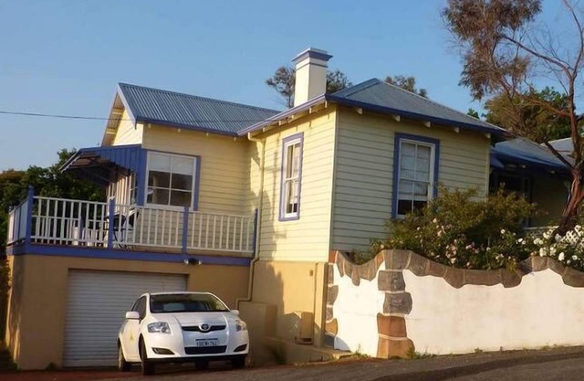 Lotti's House in the heart of historic Albany