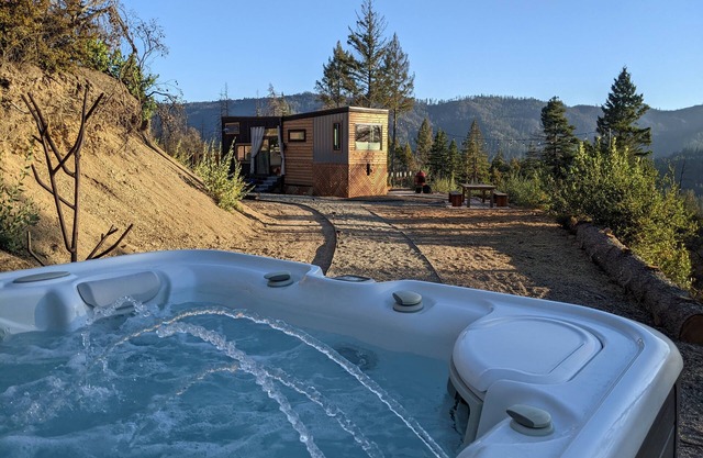 Lotus Tiny Home at The Eyries - Escape, Awe, Inspiration