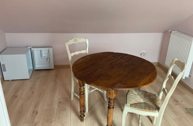 Loue Chambre-e-s à Versailles/Fontenay-le-fleury