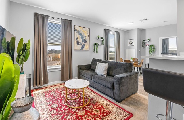 Lovely 1BR Near Encore Boston 8130