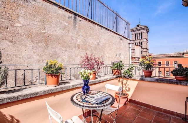 Lovely 1BR Suite with Private Terrace