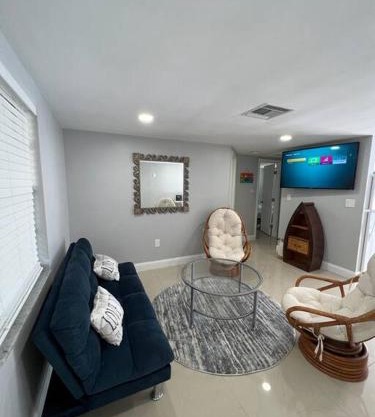 Lovely 2 bedroom apartment