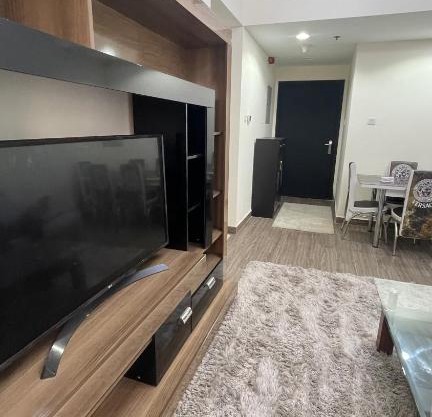 Lovely 2 bedroom with parking for rent in ajman