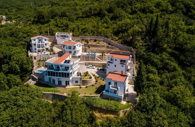 Lovely 2Bdr Villa Dora in in Peaceful Atmosphere
