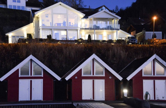 Lovely apartment in Fister with WiFi