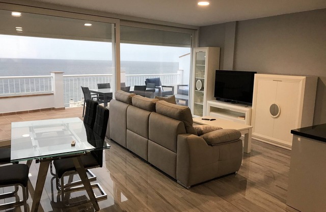 Lovely Beach Apartment