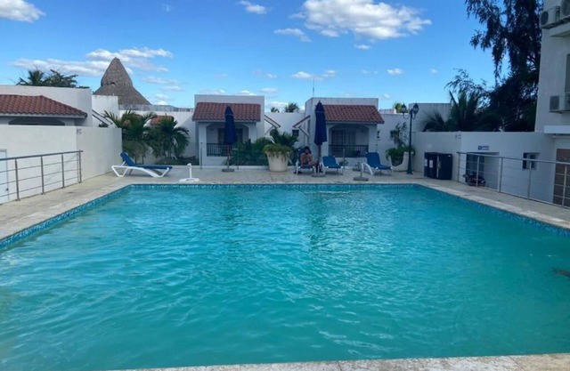 Lovely Boca Chica Apartment with Pool w Fitness 4 min walk to beach