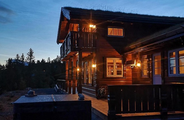 Lovely Home In Tuddal With Jacuzzi