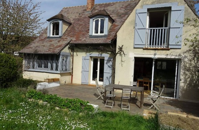 Lovely house Saint-Germain-en-Laye close to city center and Olympic Games sites