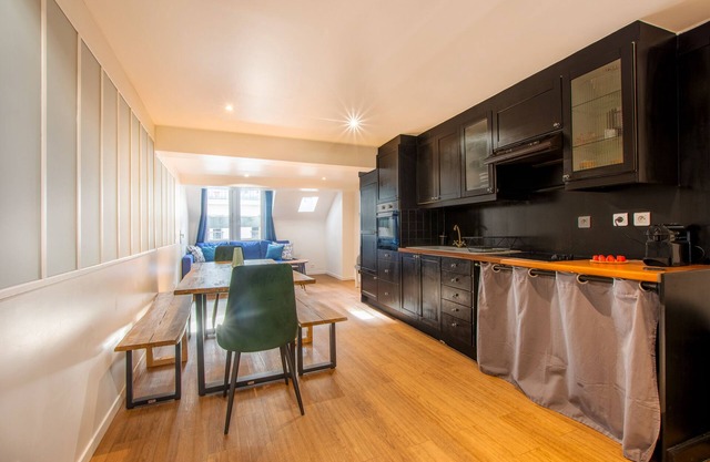 Lovely Luxury Duplex Heart OF Paris With Parking