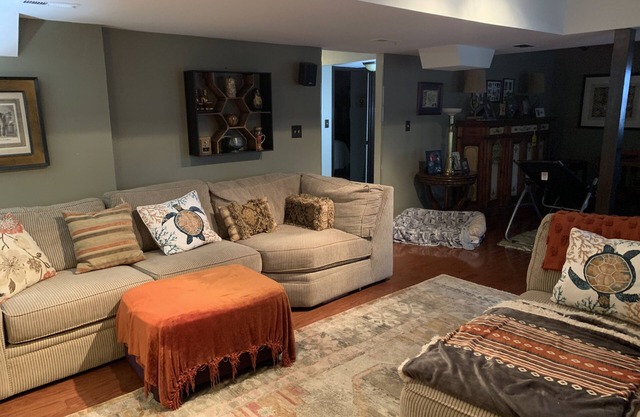 Lovely Private home 20 minutes from Churchill Downs