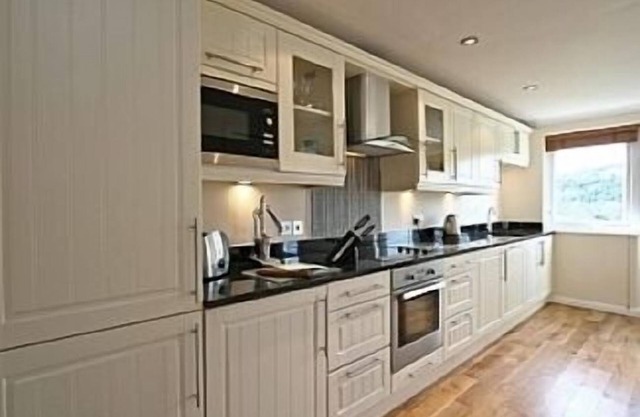 Lowfold - Semi-Detached Cottage, Minutes Away From Beatrix Potter's Famous Home