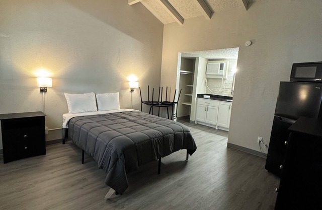 LTA Suites Brookside