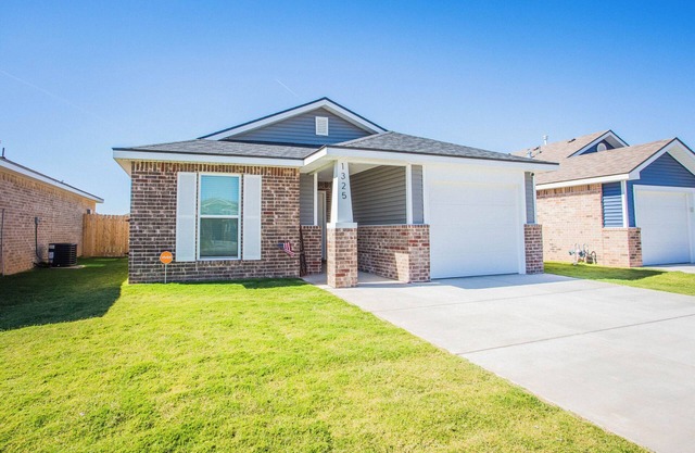 Lubbock House - 806 - the Country Cottage