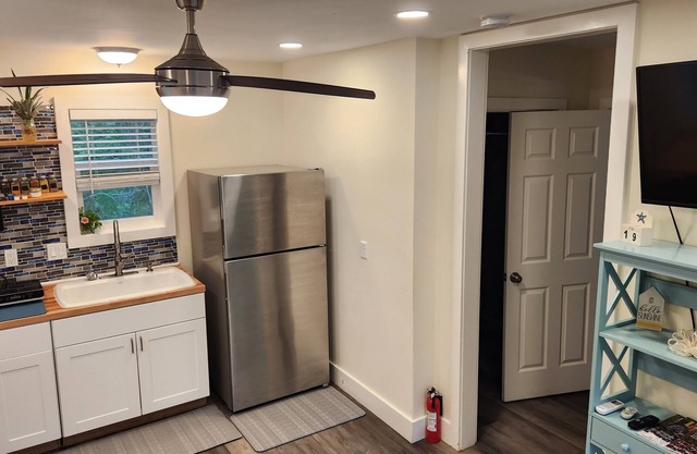 Lucy's Kidogo Tiny Cottage