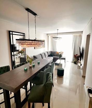 Lujoso departamento comodoro