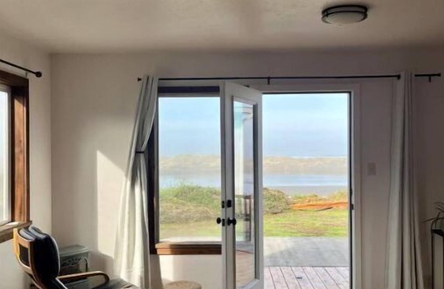 Luna’s Suite By the Water