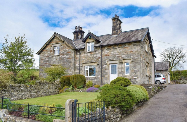 Lupton Hall Cottages