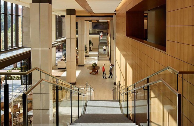 Luskin Hotel