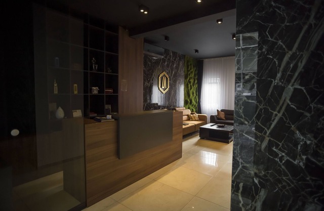 Lux Apartments