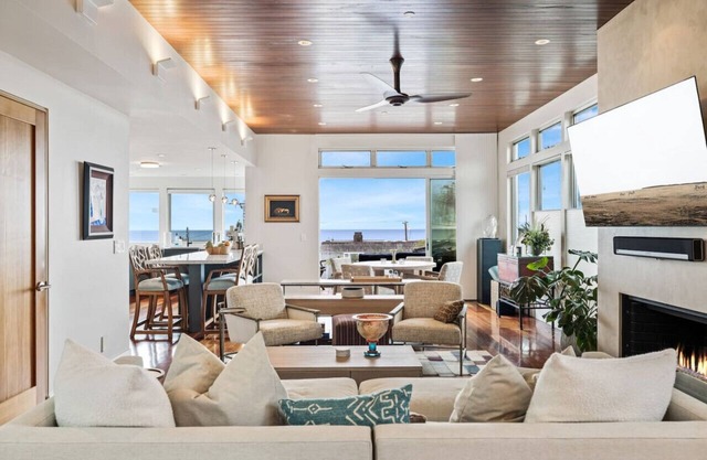 Lux by Manhattan Beach Pier & Panoramic Ocean View