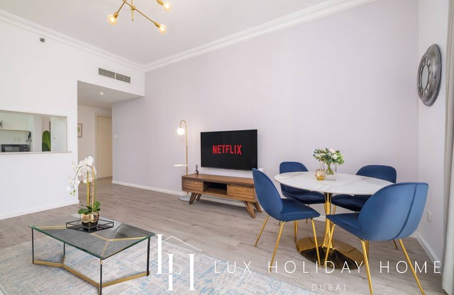 LUX The Ultimate Lake View Residence