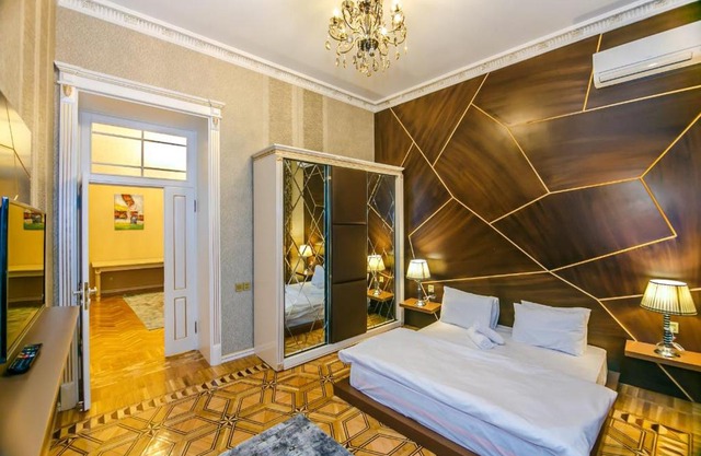 Luxe Apartment in Nizami street