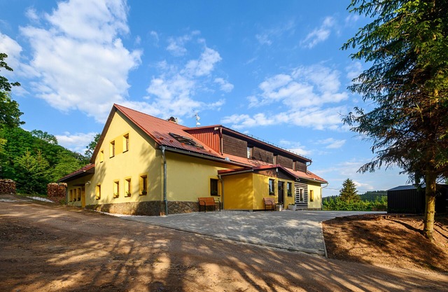 Luxe Villa in Bernartice, KKH045