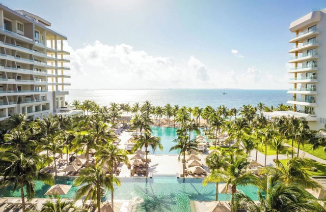 Luxurious 2-bedroom swim-up suite at Garza Blanca's 5 Diamond Resort.