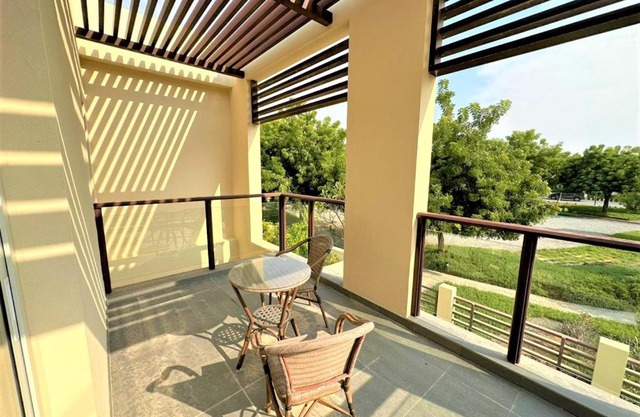 Luxurious 3B Villa with Balcony in Ras Al Khaimah