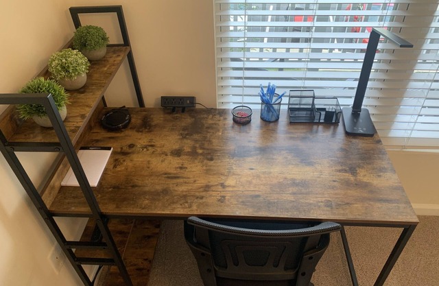 Luxurious and spacious apartment with office