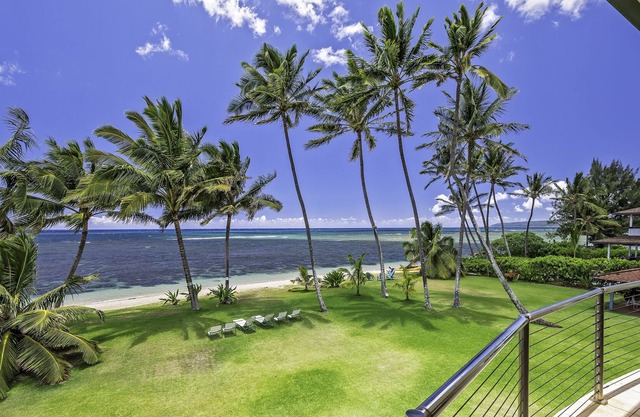 Luxurious Beach Front North Shore Home with Panoramic Ocean Views