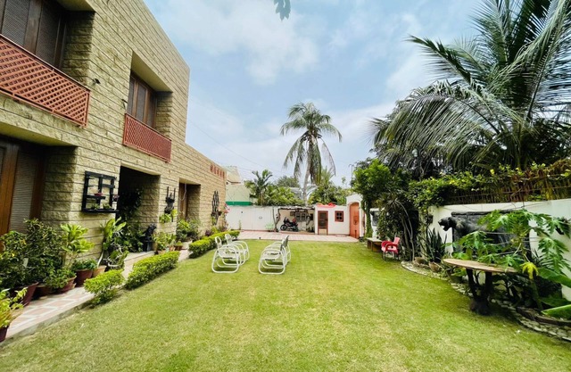 Luxurious Dream House and Event Lawn