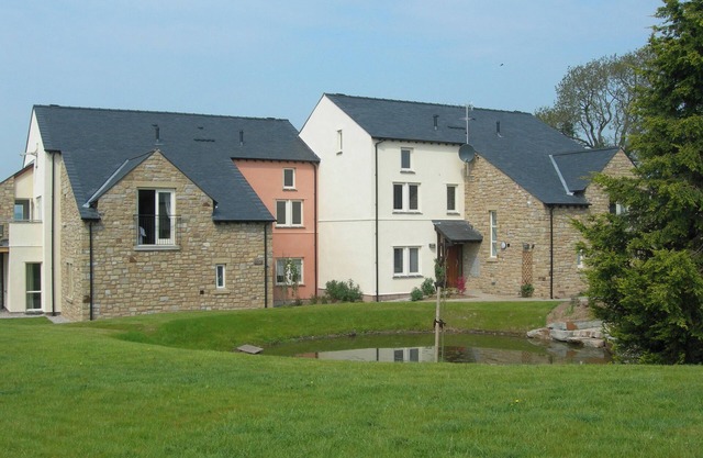 Luxurious ground floor apartment in idyllic setting between Lakes and Dales.