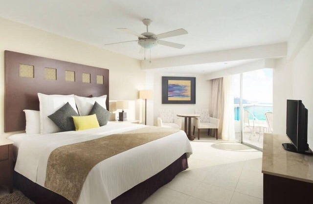 Luxurious 1BR Suite at El Cid La Ceiba