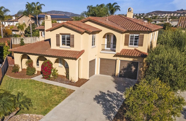 Luxurious Redesigned Home in a Prestigious Neighborhood