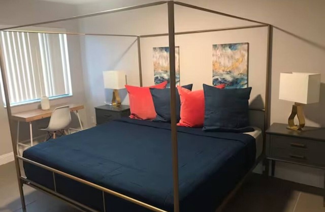 Luxurious & Spacious 2BD APT Walk to the Beach