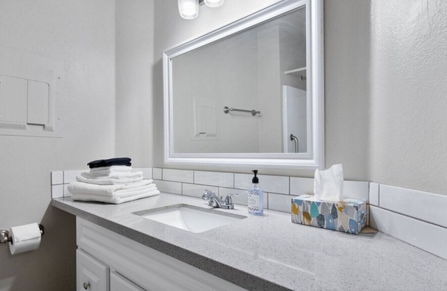 Luxury 1B1B Oldtown Scottsdale Free Parking