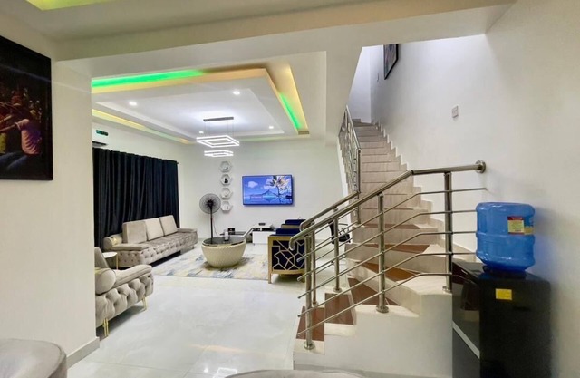 Luxury 3bedroom duplex