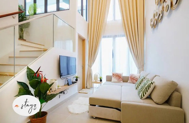 Luxury 3BR Duplex KL view/Infinity pool/Lug strg
