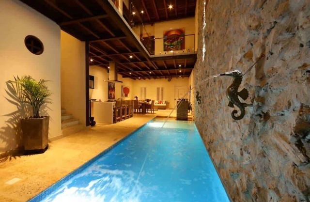 Luxury 4 Bedroom Colonial Mansion in Getsemani